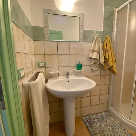 La Casa Tartaruga Mia شقة كاستيلساردو